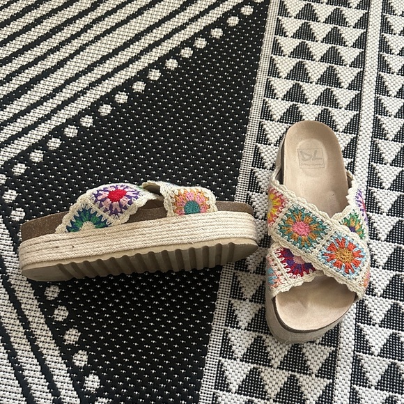 Dirty Laundry Colorful Crochet Platform Sandals - Picture 1 of 3